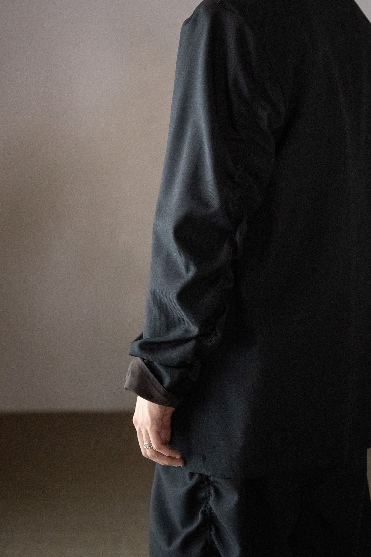 barbell object / unf jkt -BLACK