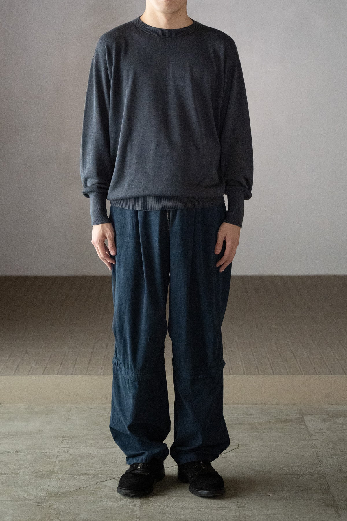barbell object / knee pt -NAVY