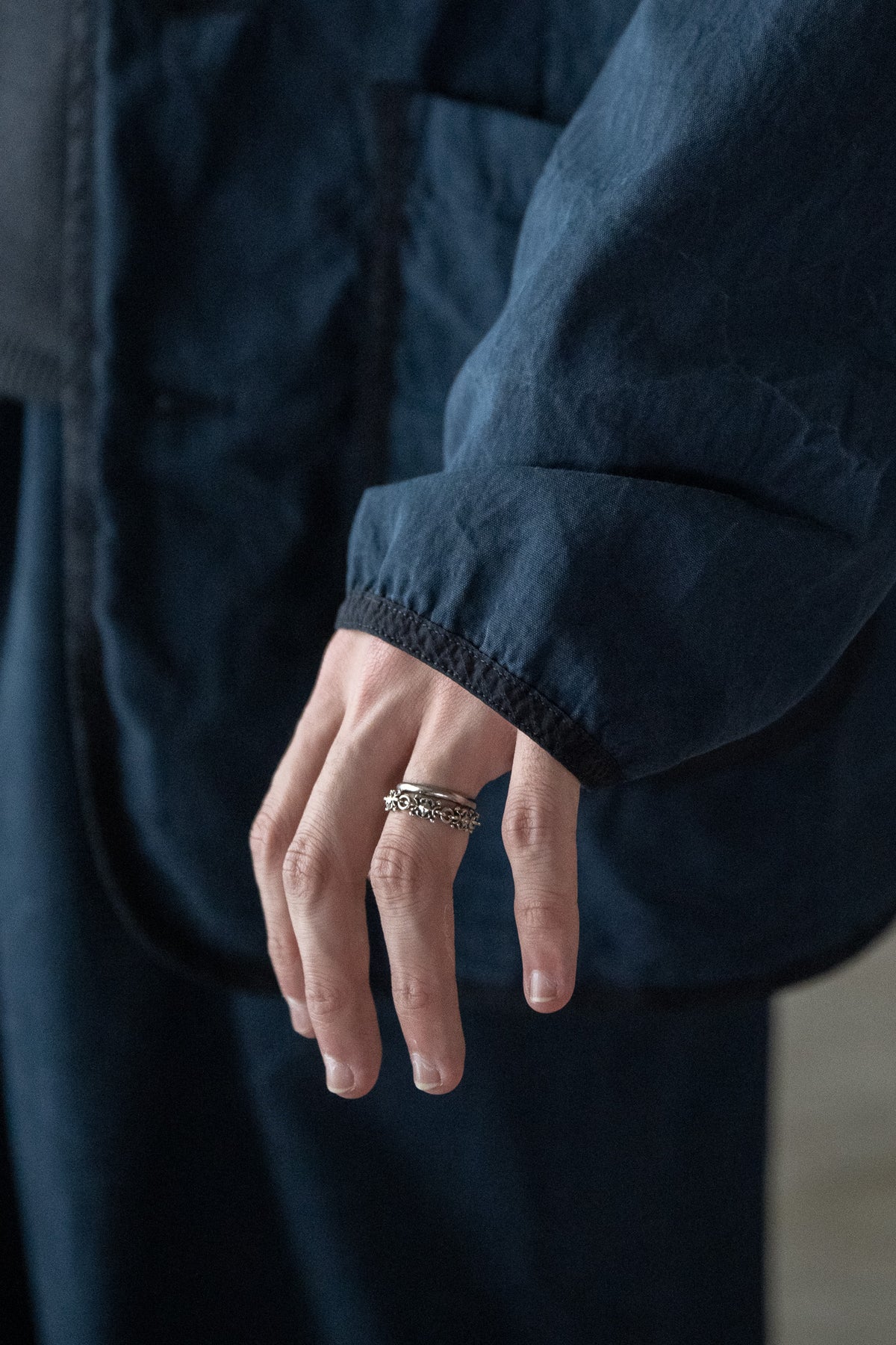 barbell object / piping jkt -NAVY