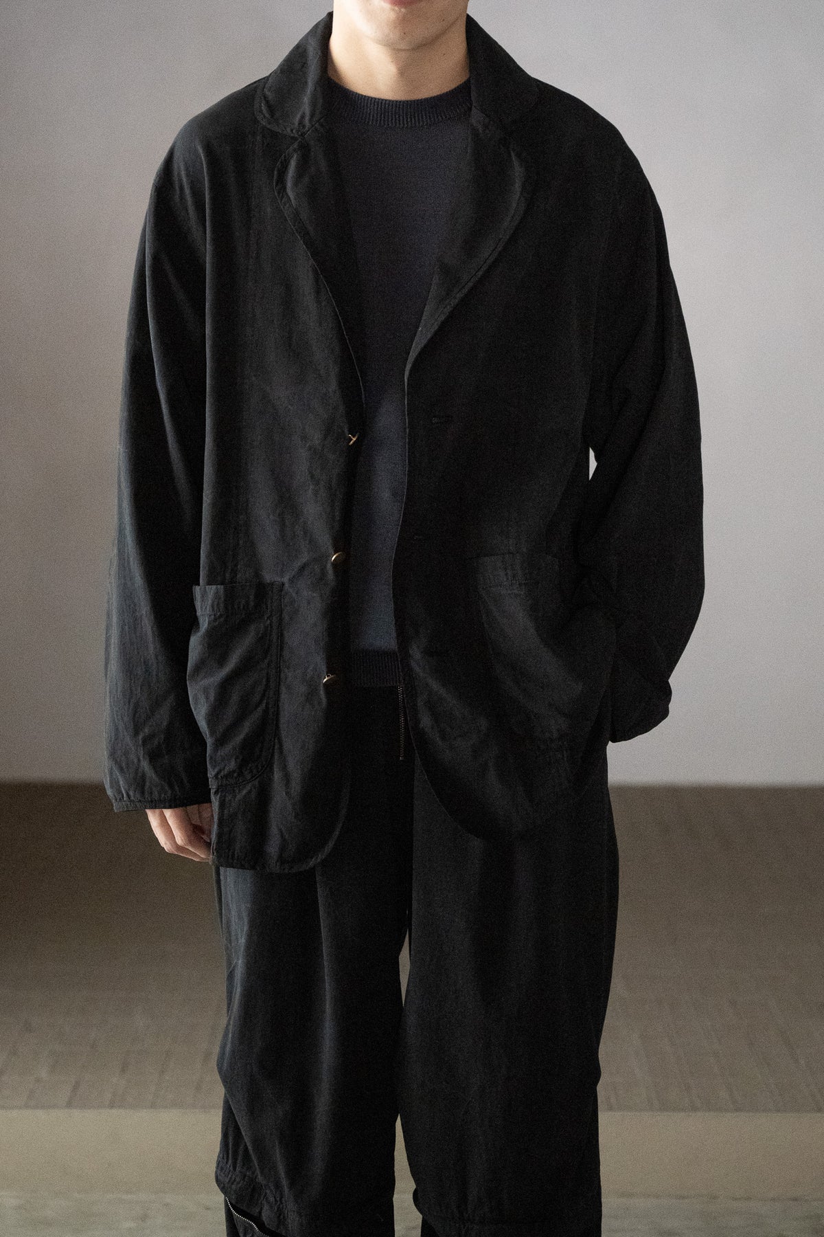 barbell object / piping jkt -BLACK