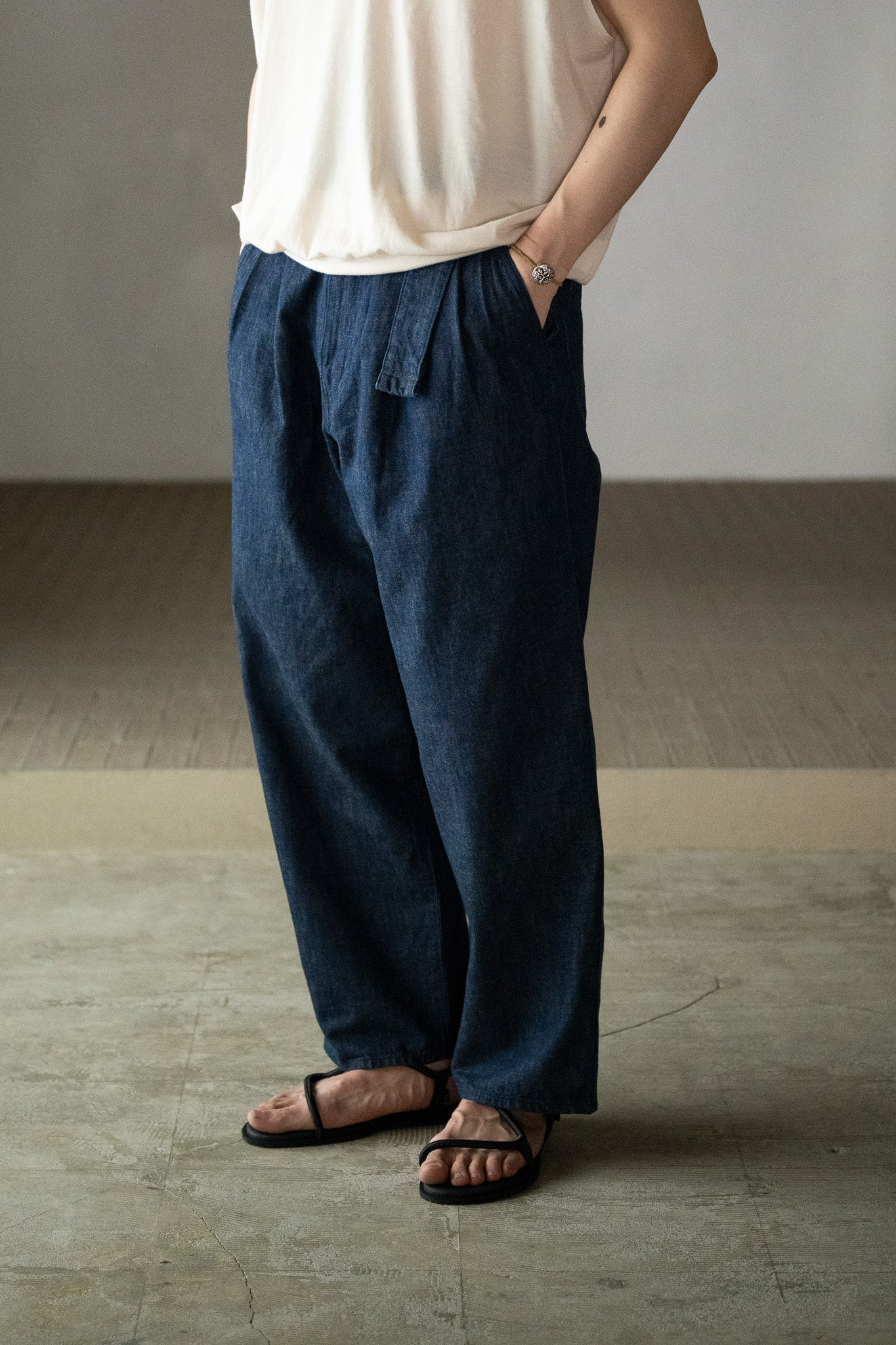 barbell object / denim pt -INDIGO