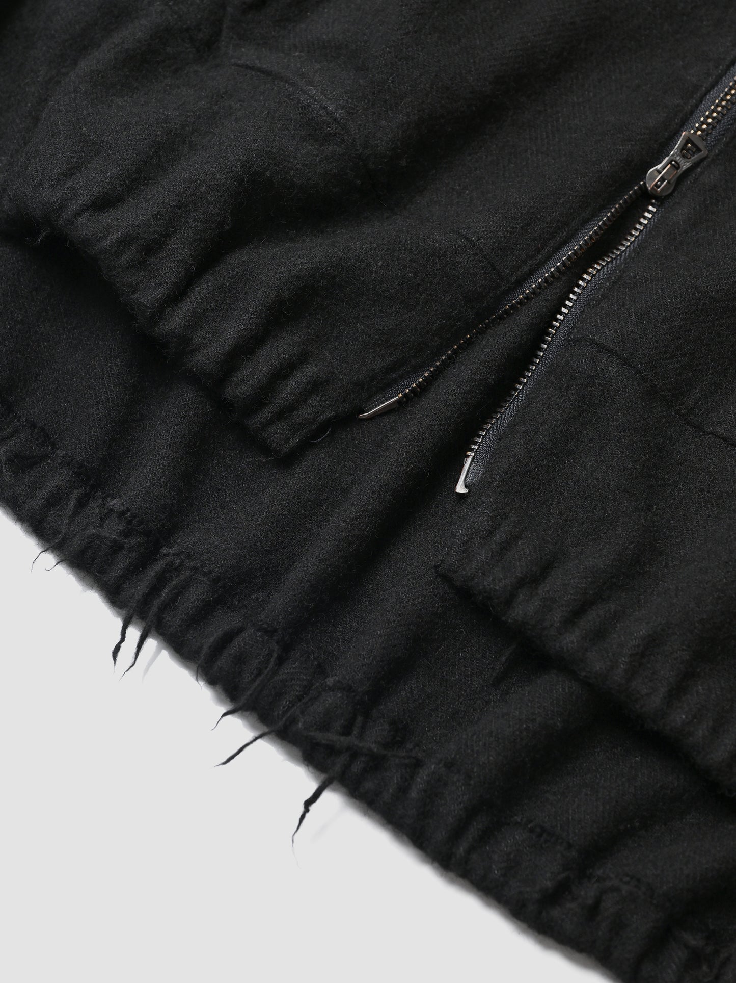 barbell object / flower vest -BLACK