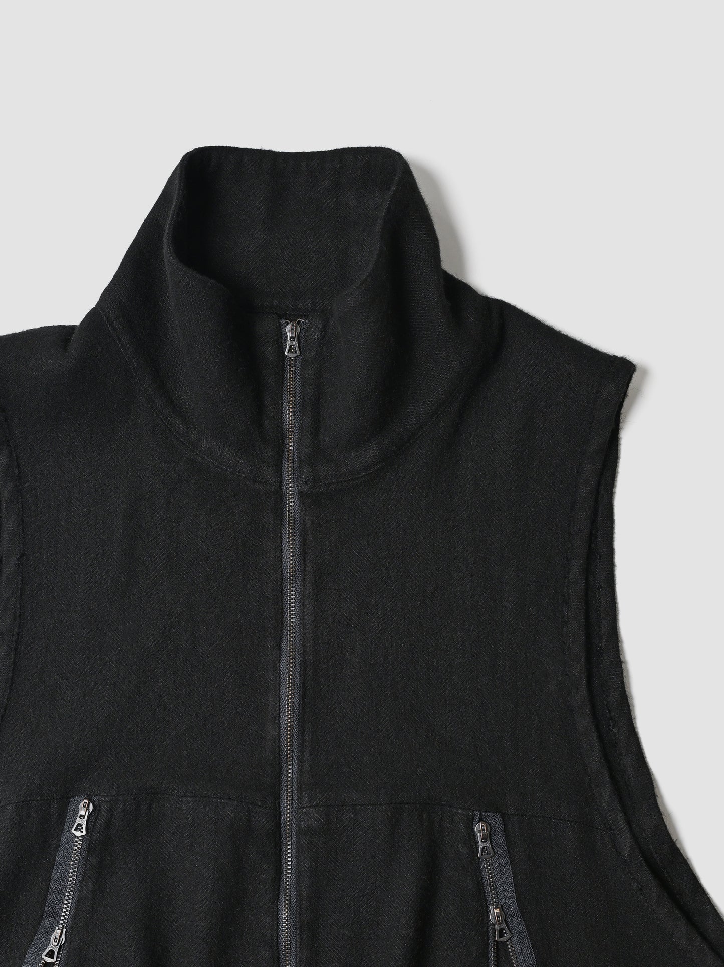 barbell object / flower vest -BLACK