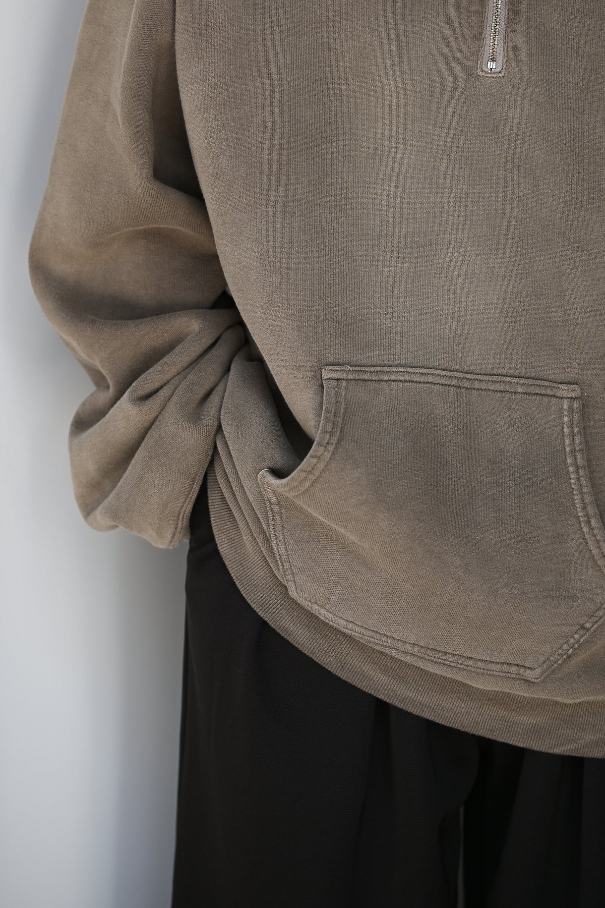 ANCELLM / FLEECE-LINED SWEAT HOODIE -MARRON