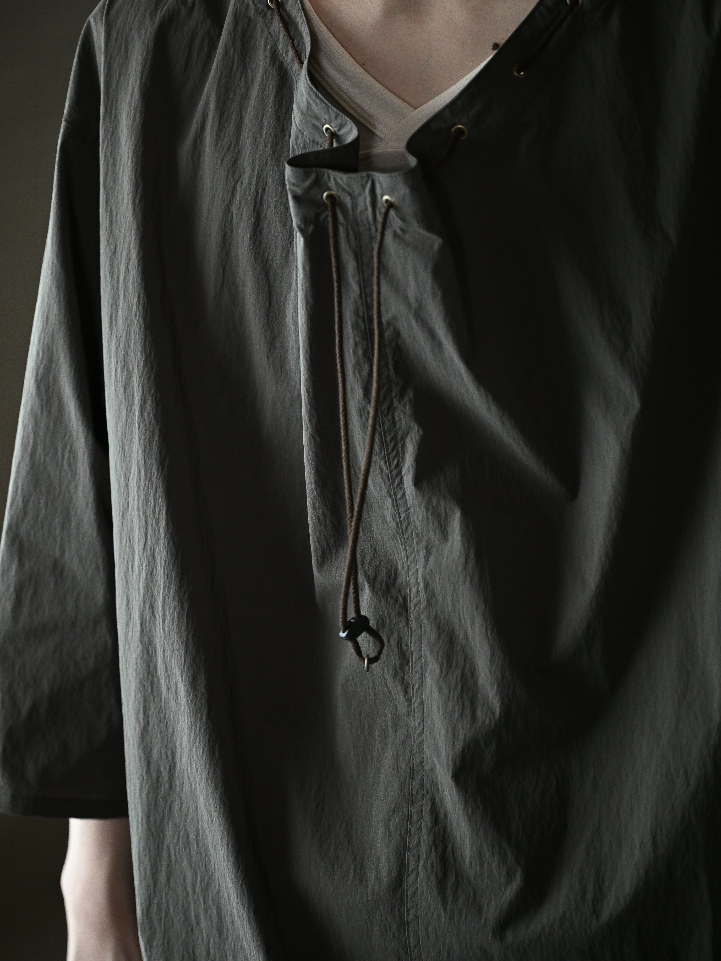 barbell object / smock ts -KHAKI