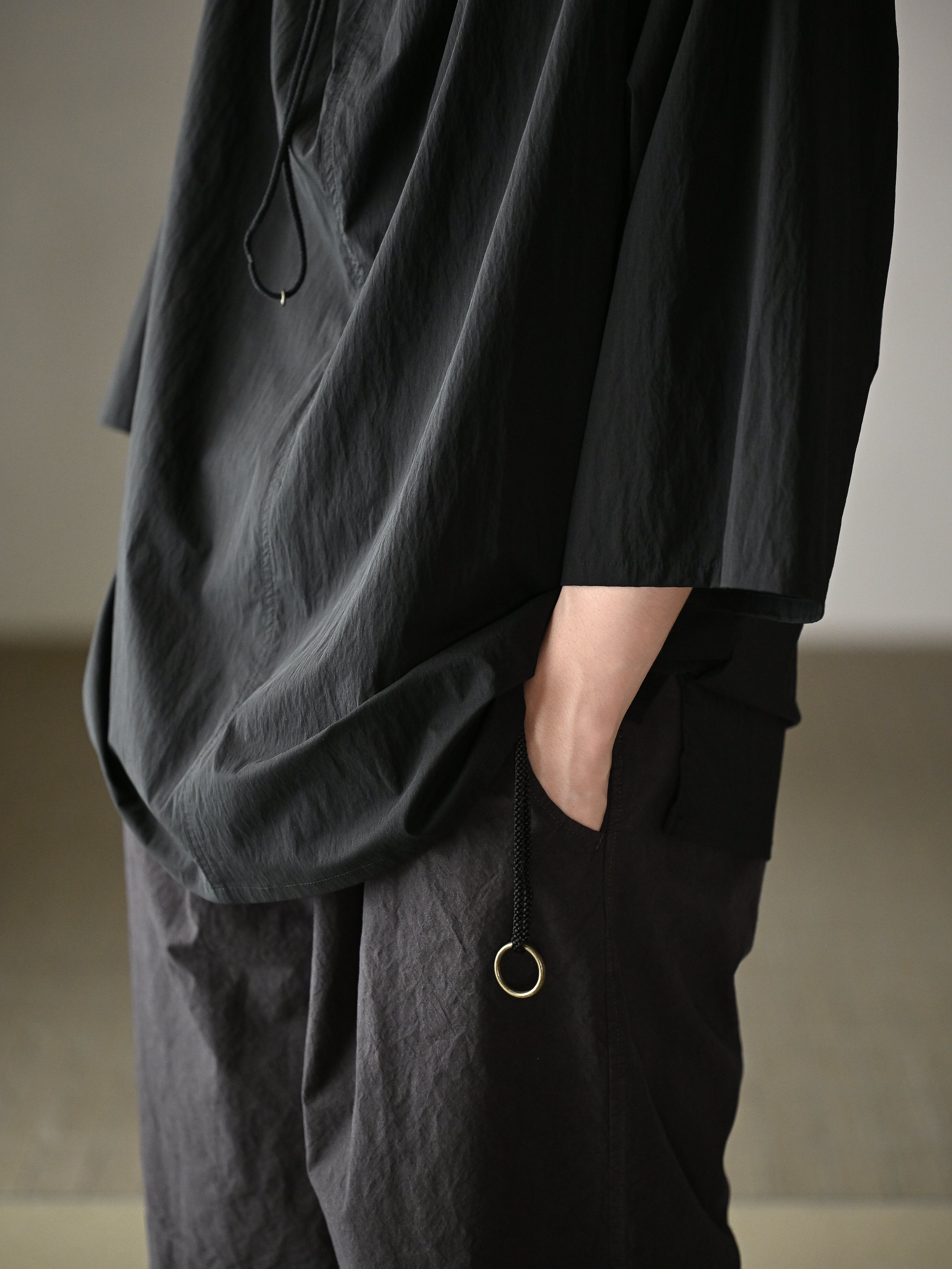 barbell object / smock ts -BLACK