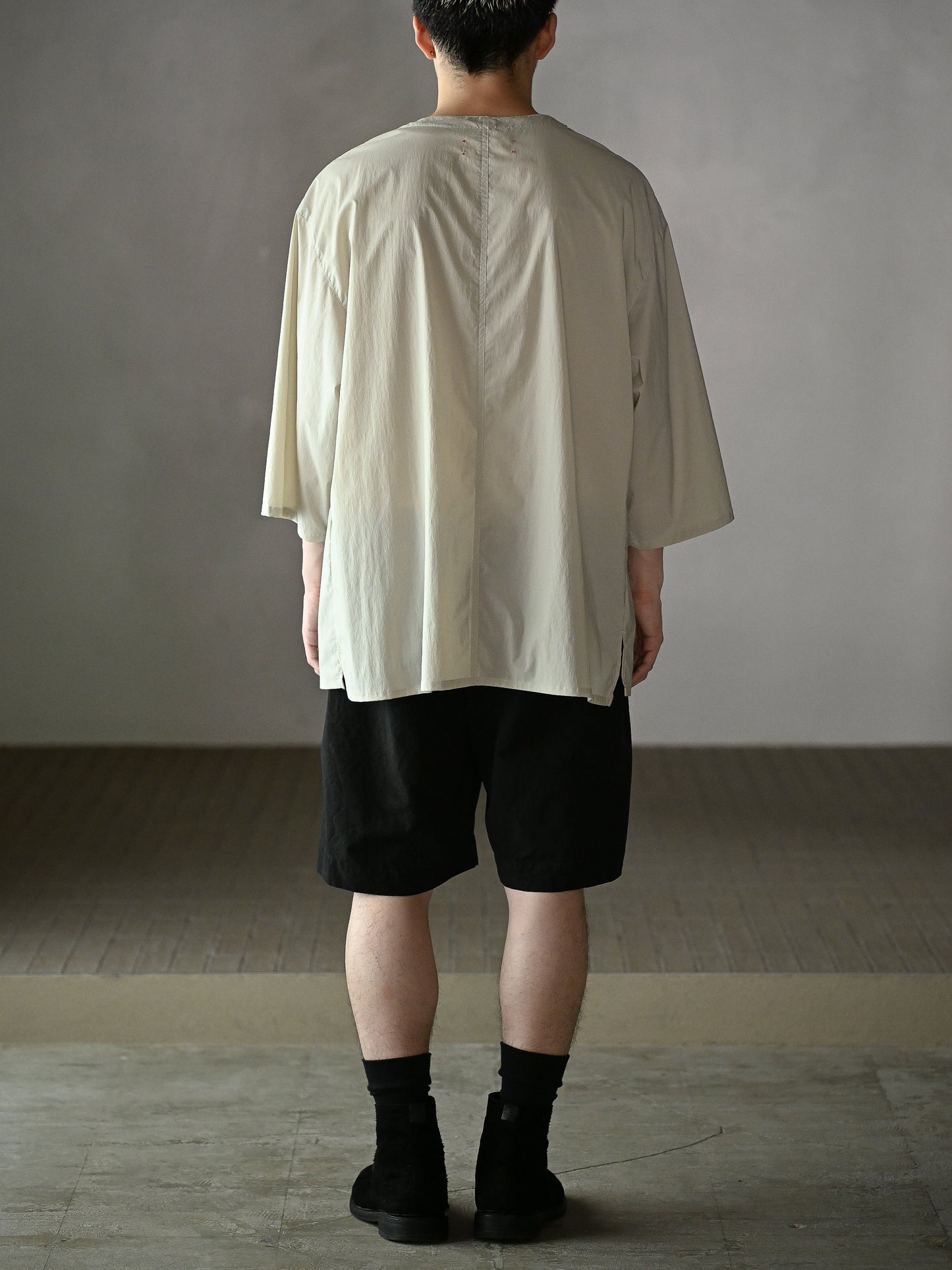 barbell object / smock ts -BEIGE