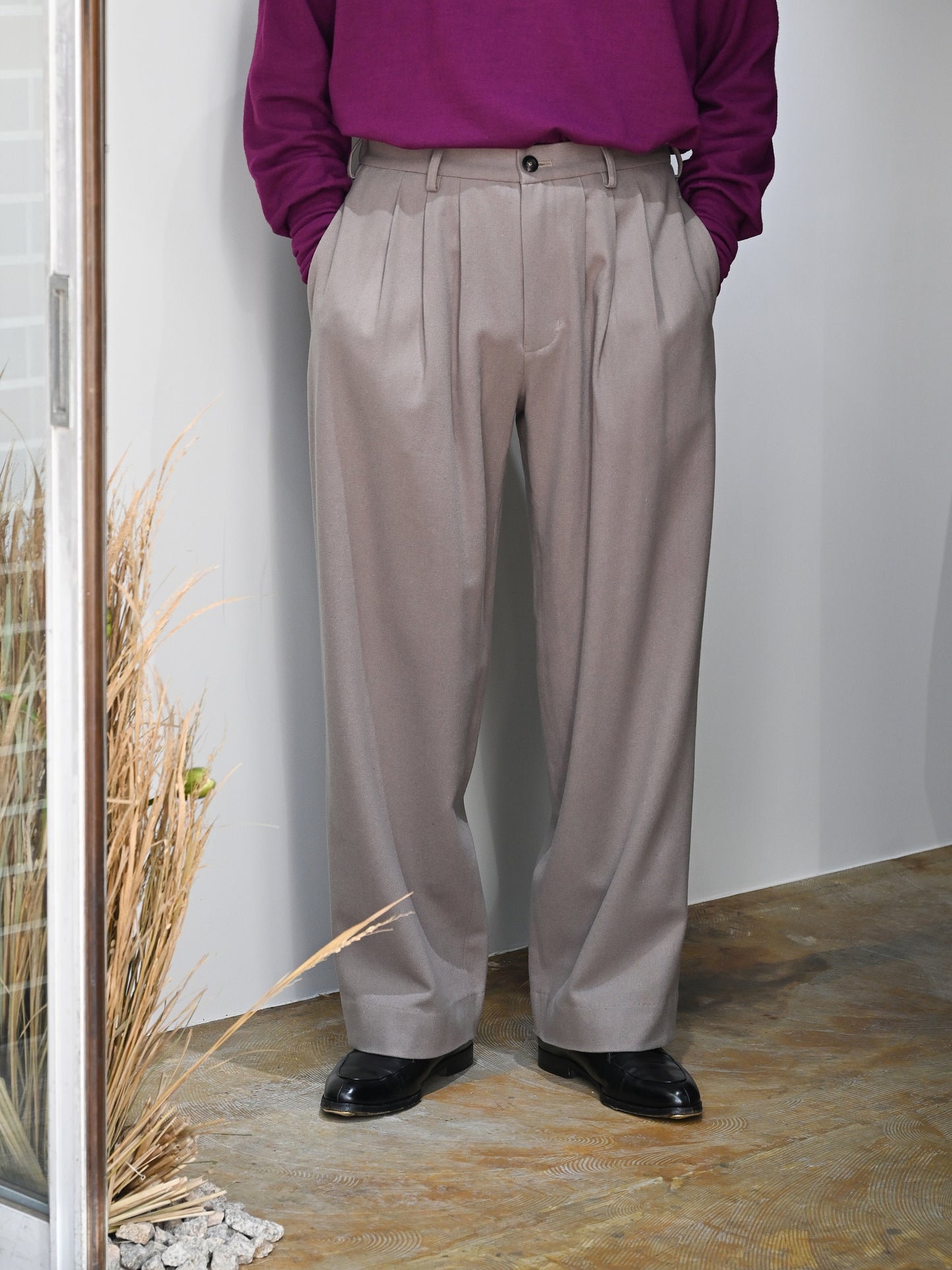 Afiit / 3TUCK WIDE EASY SLACKS