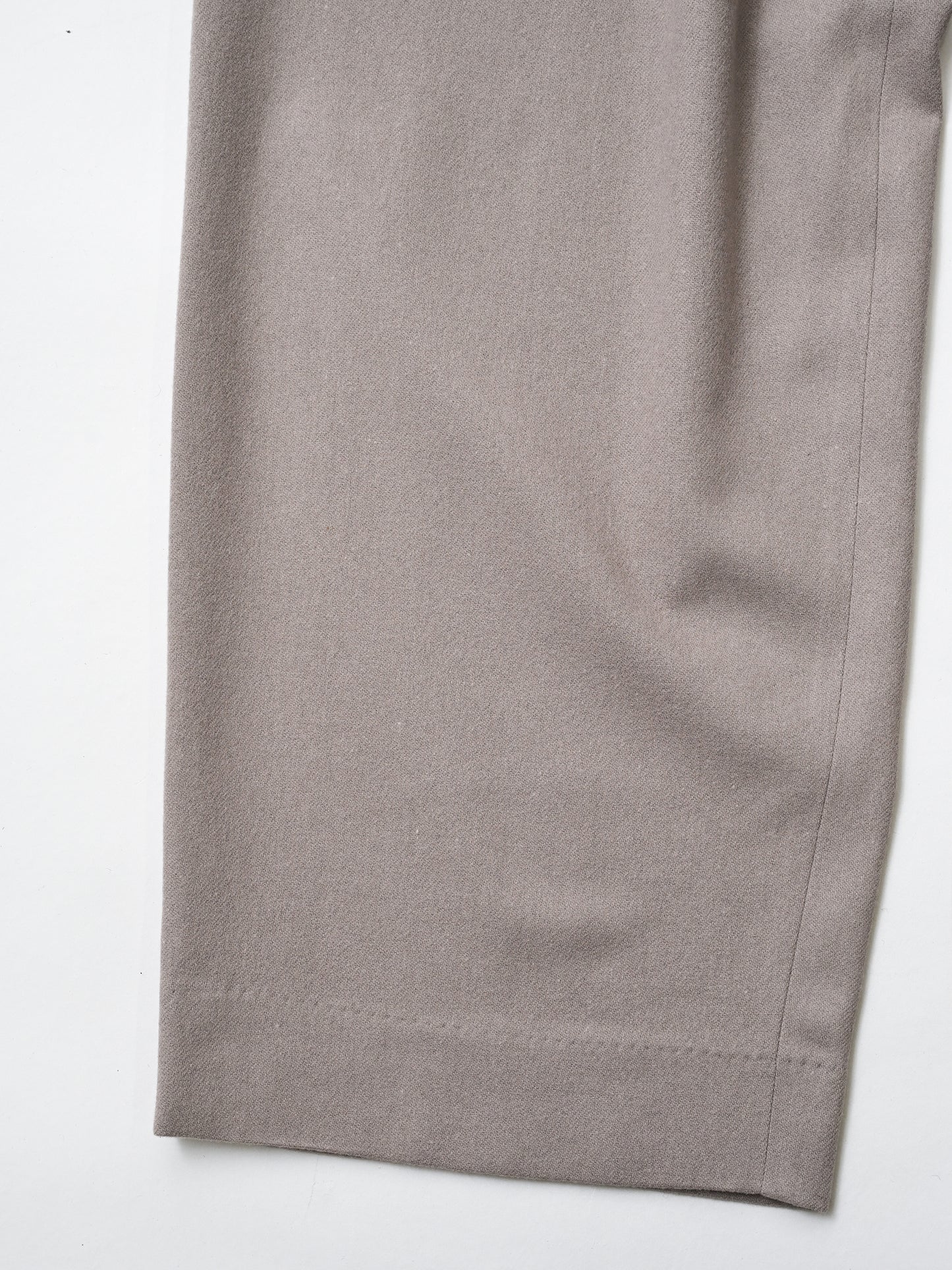 Afiit / 3TUCK WIDE EASY SLACKS