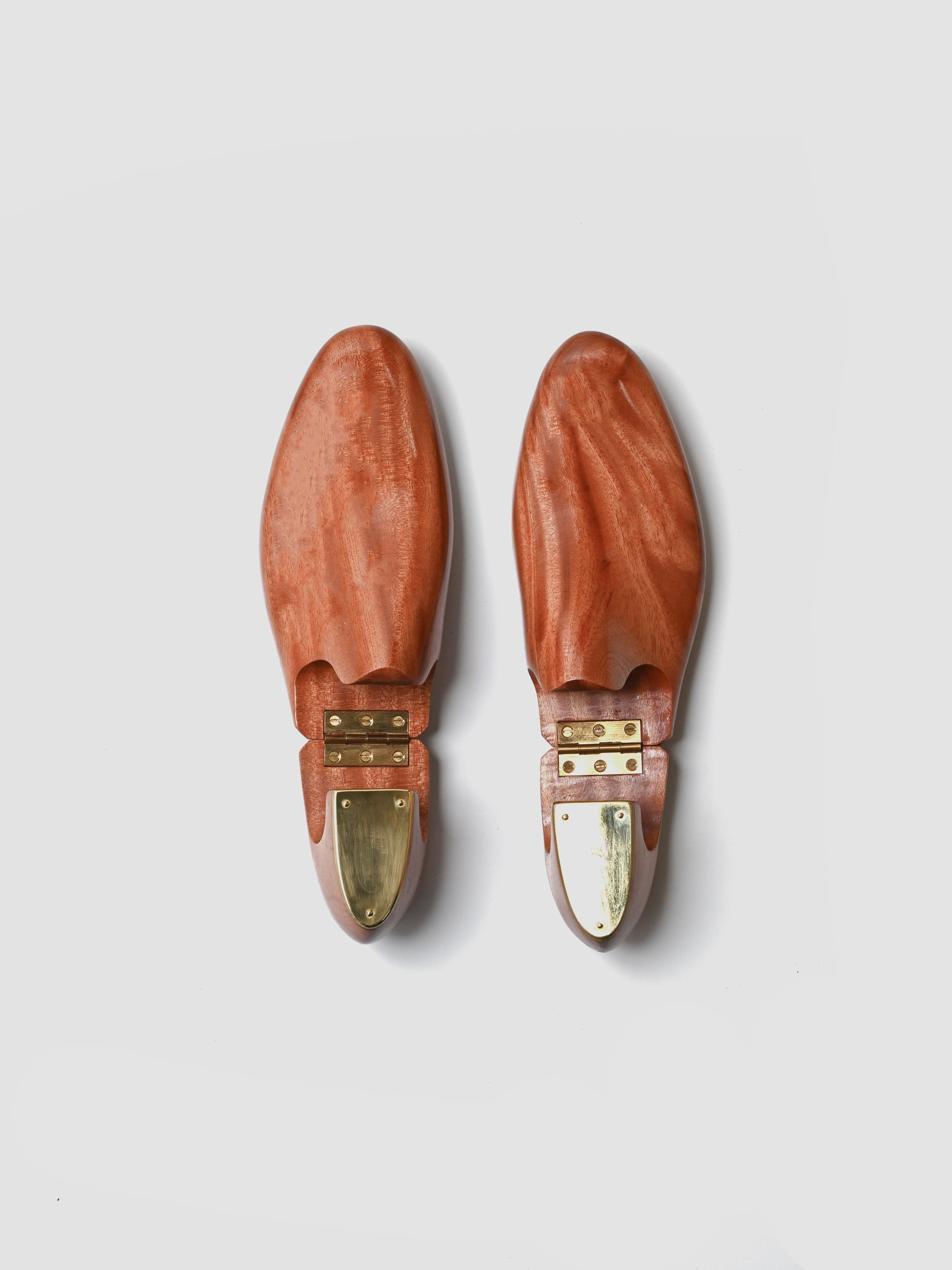 forme / fst-1 SHOE TREES No.10 – and father