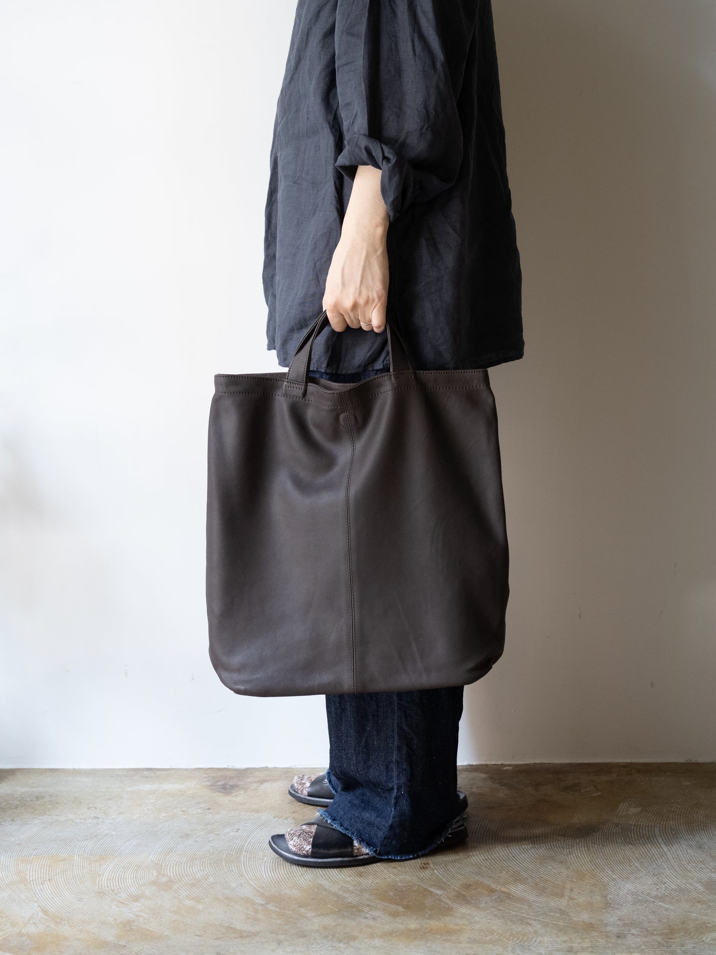 Morphée / HANDLE BAG -DARK CHOCO