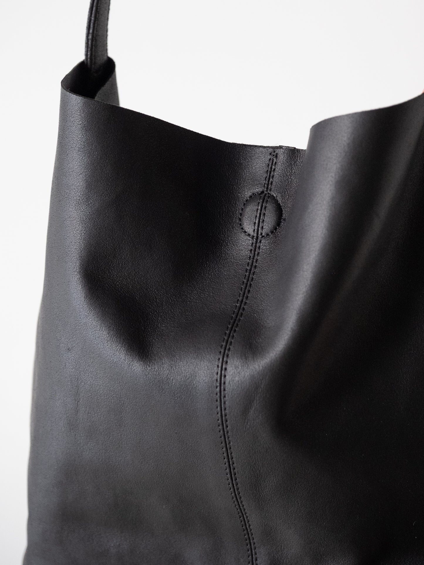 Morphée / SQUARE SHOULDER -BLACK