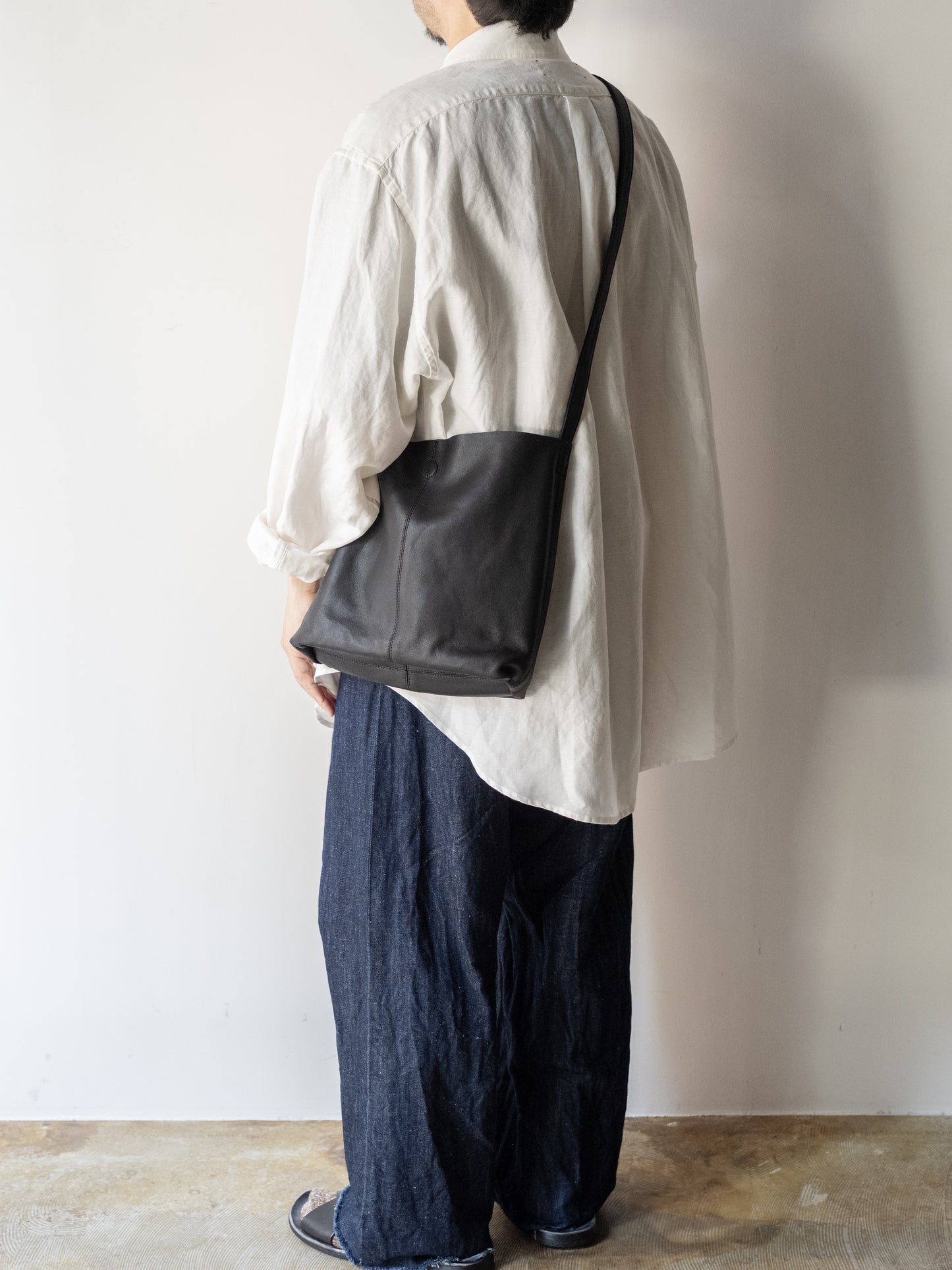 Morphée / SQUARE SHOULDER -BLACK