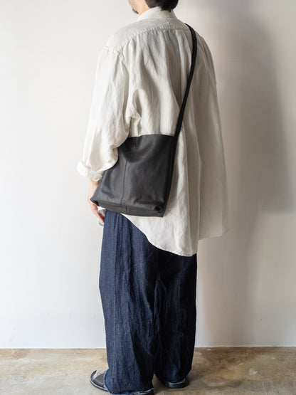 Morphée / SQUARE SHOULDER -BLACK